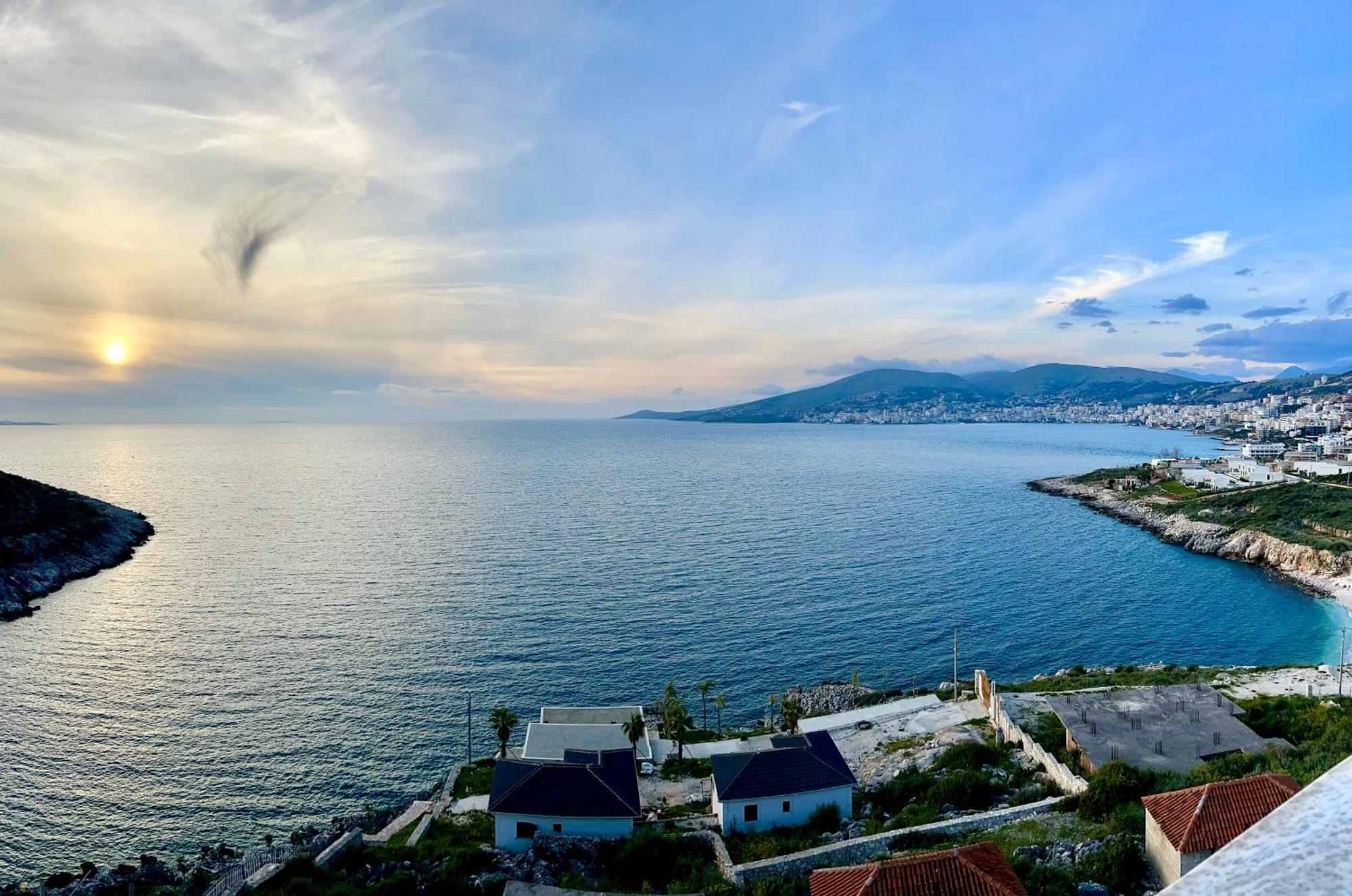 Redi'S Seaview Apartments Saranda Extérieur photo
