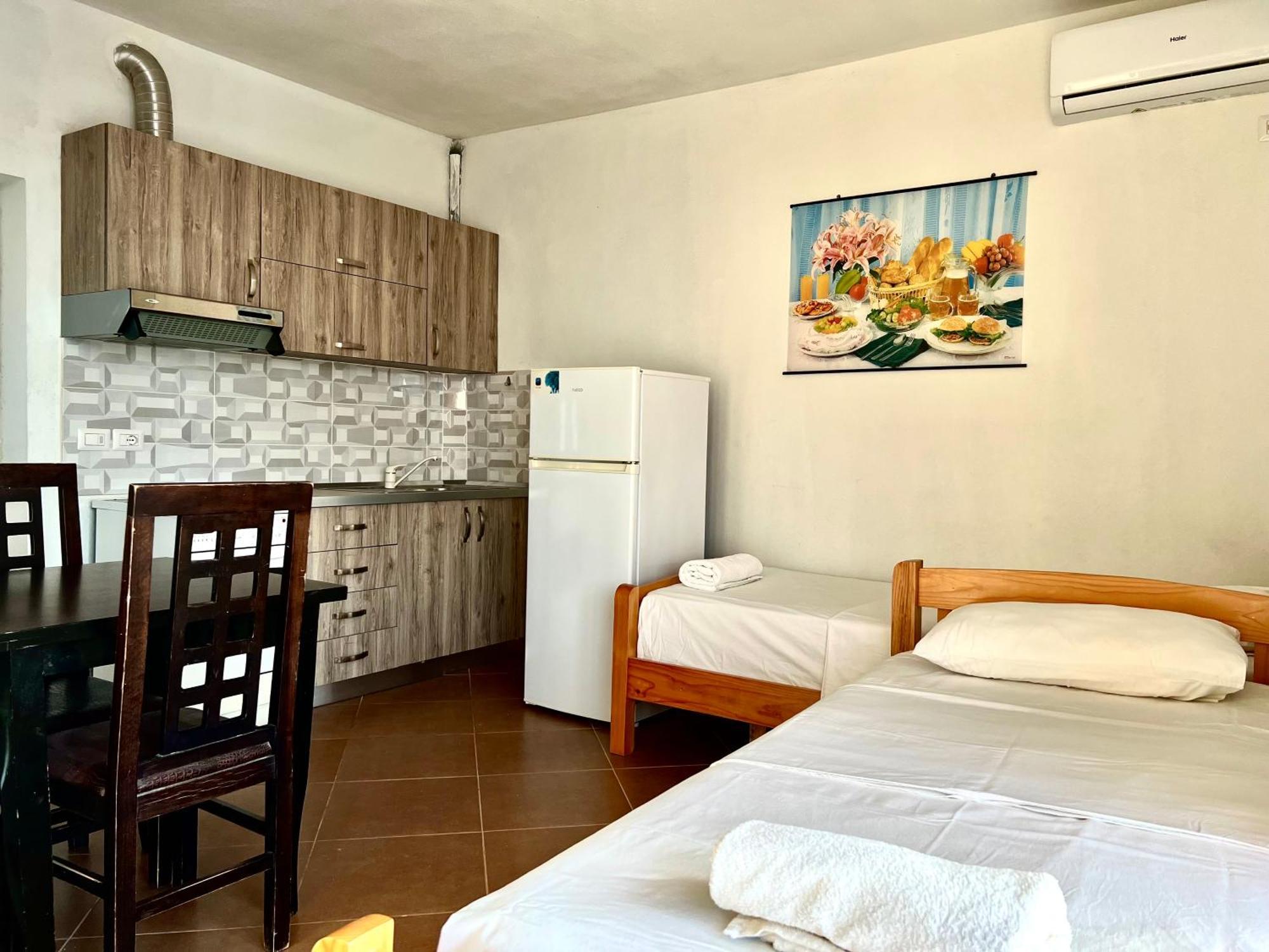 Redi'S Seaview Apartments Saranda Extérieur photo