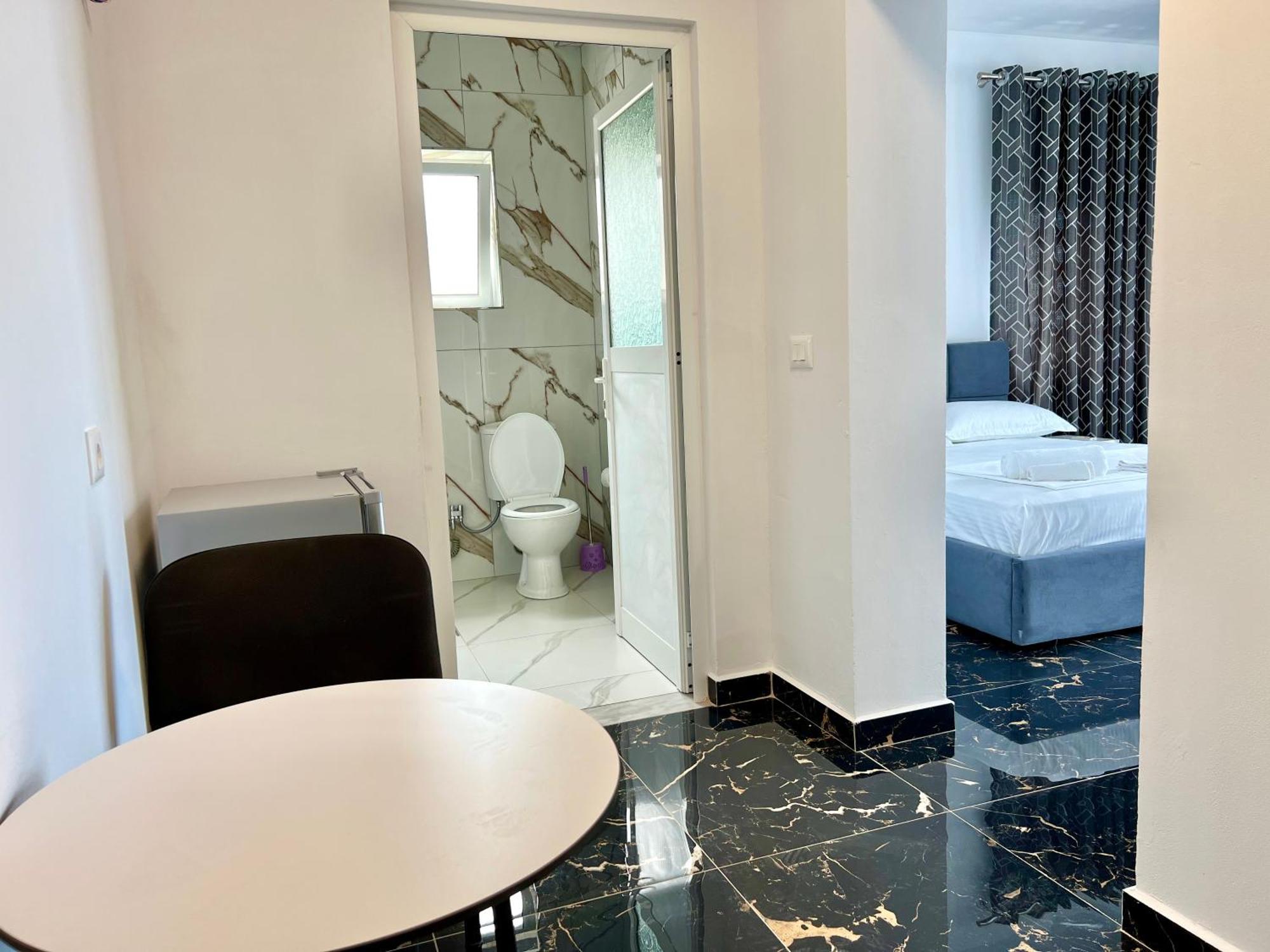 Redi'S Seaview Apartments Saranda Extérieur photo
