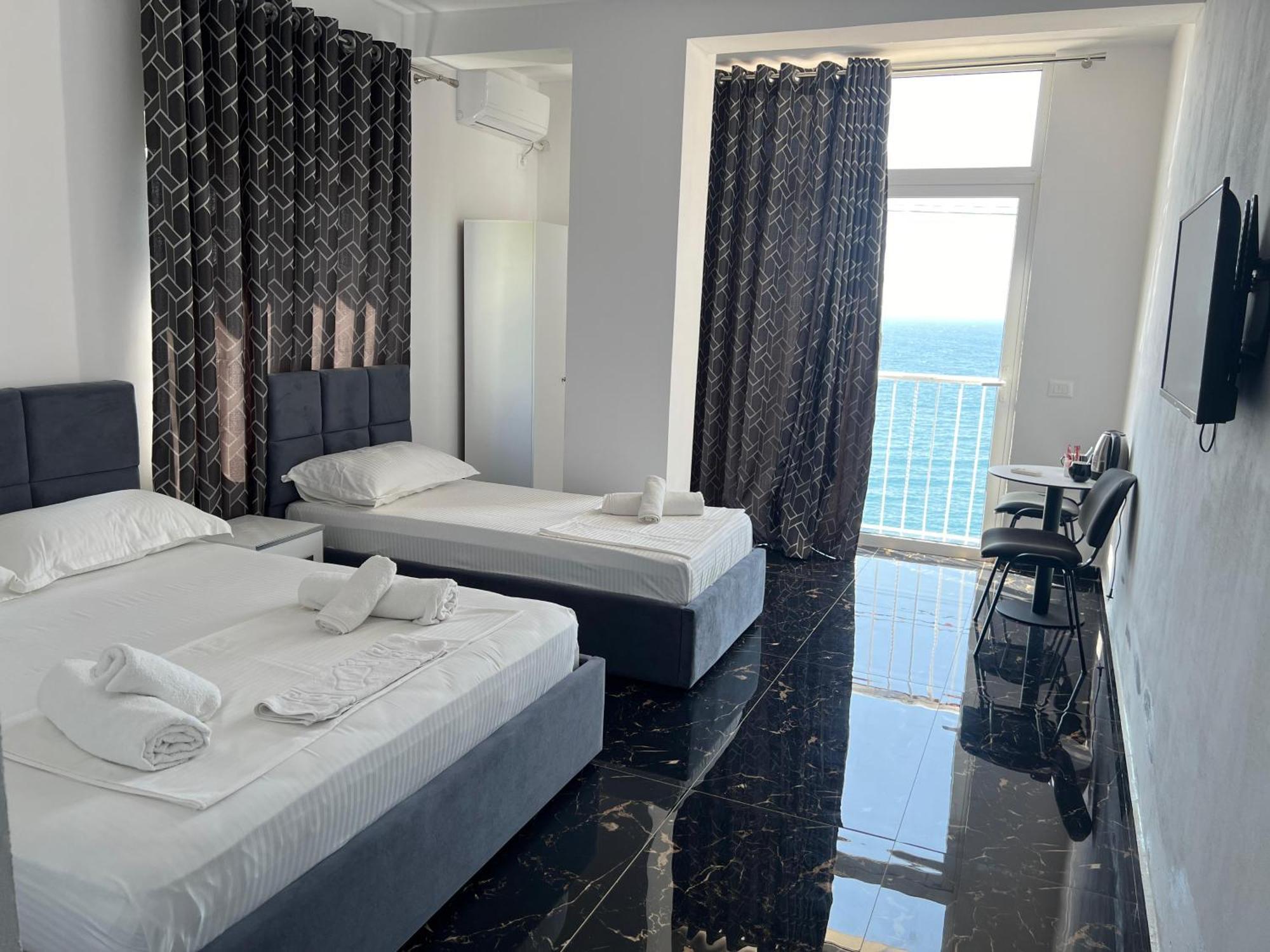 Redi'S Seaview Apartments Saranda Extérieur photo